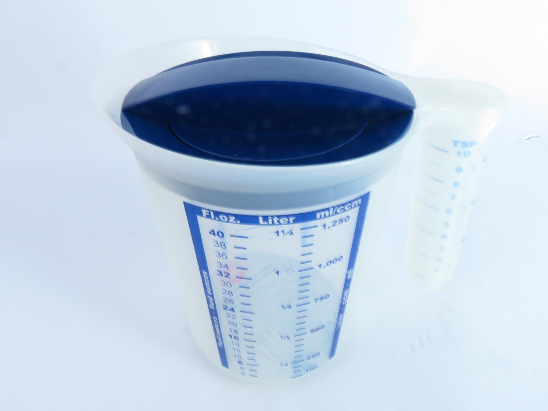 כד מידה עם מכסה, 1.5 ליטר, דגם סופרליין, אמזה - Emsa – תמונה 4